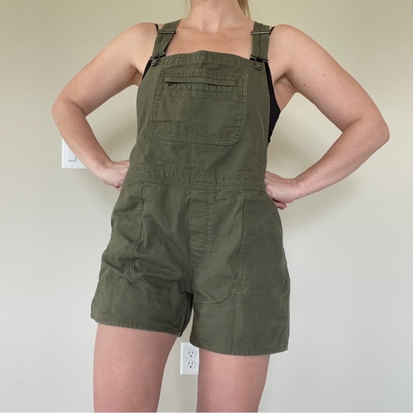 SOLD Patagonia bib shorts - Picture 6 of 6